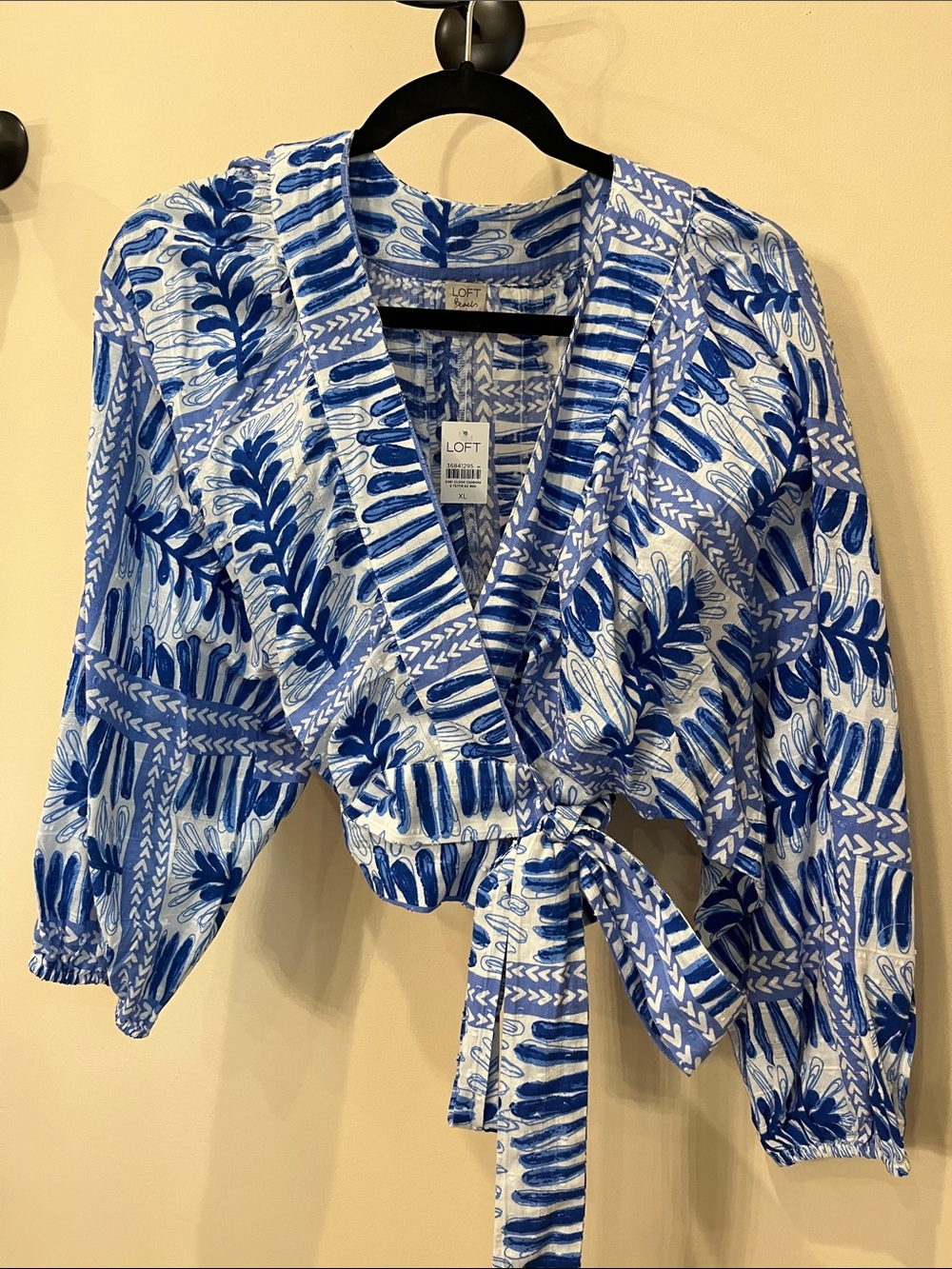 NWT LOFT Beach Blue & White Tie-Front Wrap Top